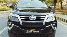 Used Toyota Fortuner 2.8 4x4 AT in Delhi