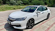 Used Honda Accord Hybrid in Delhi