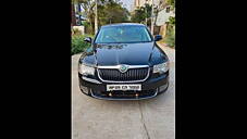 Used Skoda Superb Elegance 2.0 TDI CR AT in Hyderabad