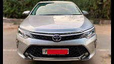 Used Toyota Camry Hybrid in Delhi