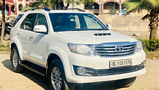 Second Hand Toyota Fortuner 3.0 4x2 MT in Delhi