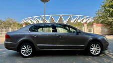 Used Skoda Superb Elegance TSI AT in Delhi