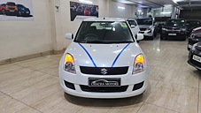 Second Hand Maruti Suzuki Swift LXi in Delhi