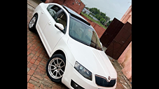 Second Hand Skoda Octavia Elegance 2.0 TDI AT in Mohali