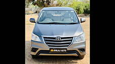 Used Toyota Innova 2.5 G 8 STR BS-IV in Ahmedabad