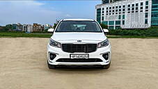 Used Kia Carnival Premium 7 STR in Delhi