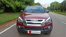 Used Isuzu MU-X 4x2 in Hyderabad