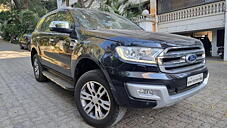 Second Hand Ford Endeavour Titanium 3.2 4x4 AT in Pune