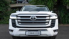 Used Toyota Land Cruiser ZX Diesel in Mumbai