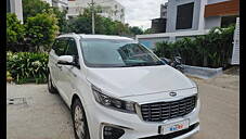 Used Kia Carnival Limousine Plus 7 STR in Hyderabad