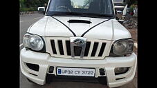 Second Hand Mahindra Scorpio VLX 2WD AT BS-IV in Lucknow