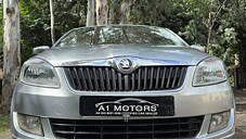 Used Skoda Rapid 1.5 TDI CR Ambition AT with Alloy Wheels in Pune