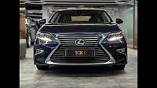 Used Lexus ES 300h in Ghaziabad