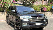 Used Toyota Land Cruiser LC200 VX Premium 2 in Mumbai