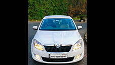 Used Skoda Rapid 1.6 MPI Ambition with Alloy Wheels in Pune
