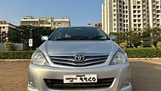 Second Hand Toyota Innova 2.5 VX 8 STR BS-IV in Nashik