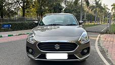 Second Hand Maruti Suzuki Dzire VXi in Delhi