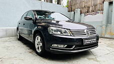 Used Volkswagen Passat Highline DSG in Pune