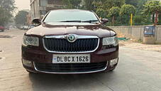 Used Skoda Superb Elegance TSI AT in Delhi