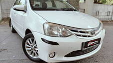 Used Toyota Etios V in Mumbai