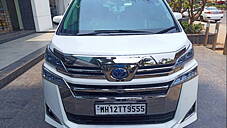 Used Toyota Vellfire Hybrid in Pune