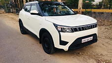 Used Mahindra XUV300 1.5 W6 [2019-2020] in Lucknow