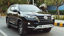 Used Toyota Fortuner 4X2 AT 2.8 Diesel in Delhi