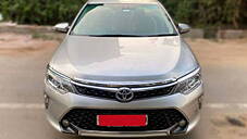 Used Toyota Camry Hybrid in Delhi