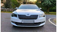 Used Skoda Superb Style TSI AT in Delhi