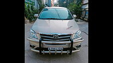 Second Hand Toyota Innova 2.5 VX 8 STR BS-III in Hyderabad