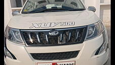 Second Hand Mahindra XUV500 W10 in Kanpur