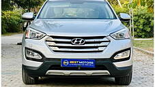 Used Hyundai Santa Fe 4 WD (AT) in Ahmedabad