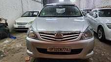 Second Hand Toyota Innova 2.5 G 7 STR BS-IV in Varanasi
