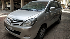 Second Hand Toyota Innova 2.5 G4 8 STR in Aurangabad