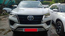 Used Toyota Fortuner 4X2 AT 2.7 Petrol in Delhi