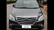 Second Hand Toyota Innova 2.5 ZX 7 STR BS-IV in Indore