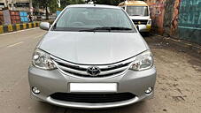 Used Toyota Etios V in Mumbai