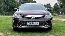 Used Toyota Camry Hybrid in Delhi