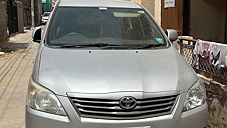 Used Toyota Innova 2.5 G 7 STR BS-IV in Sriganganagar