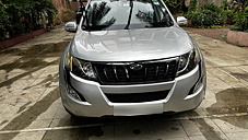 Used Mahindra XUV500 W10 in Daman