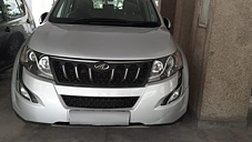 Used Mahindra XUV500 W8 in Greater Noida