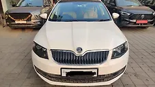 Used Skoda Octavia Elegance 2.0 TDI AT in Mumbai