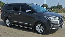 Used Toyota Innova Crysta 2.4 V Diesel in Nanded