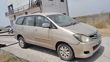 Used Toyota Innova 2.5 G1 in Porbandar