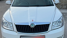 Used Skoda Laura Elegance 2.0 TDI CR AT in Jamnagar