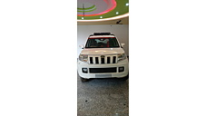 Used Mahindra TUV300 T8 in Dausa