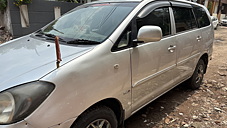 Used Toyota Innova 2.5 G4 8 STR in Khandwa