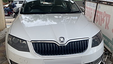 Used Skoda Octavia Elegance 2.0 TDI AT in Akola