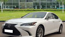 Used Lexus ES 300h in Delhi