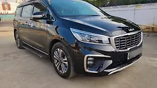 Used Kia Carnival Limousine Plus 7 STR in Chennai